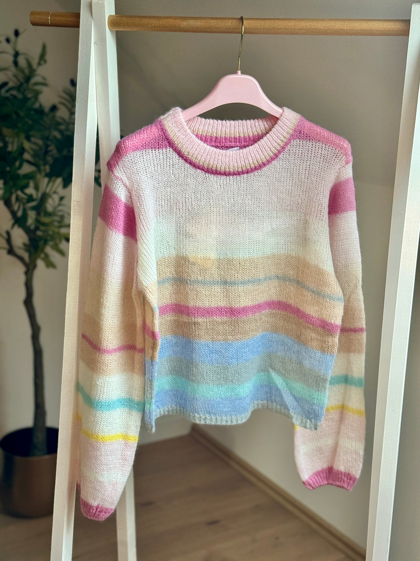 Rainbow Pastel Knit Pullover – Bunter Strickpullover