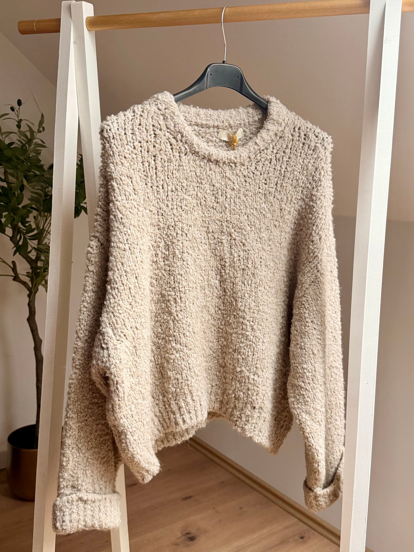 Kuscheliger Teddy-Pullover mit Rundhals – in fünf Farben