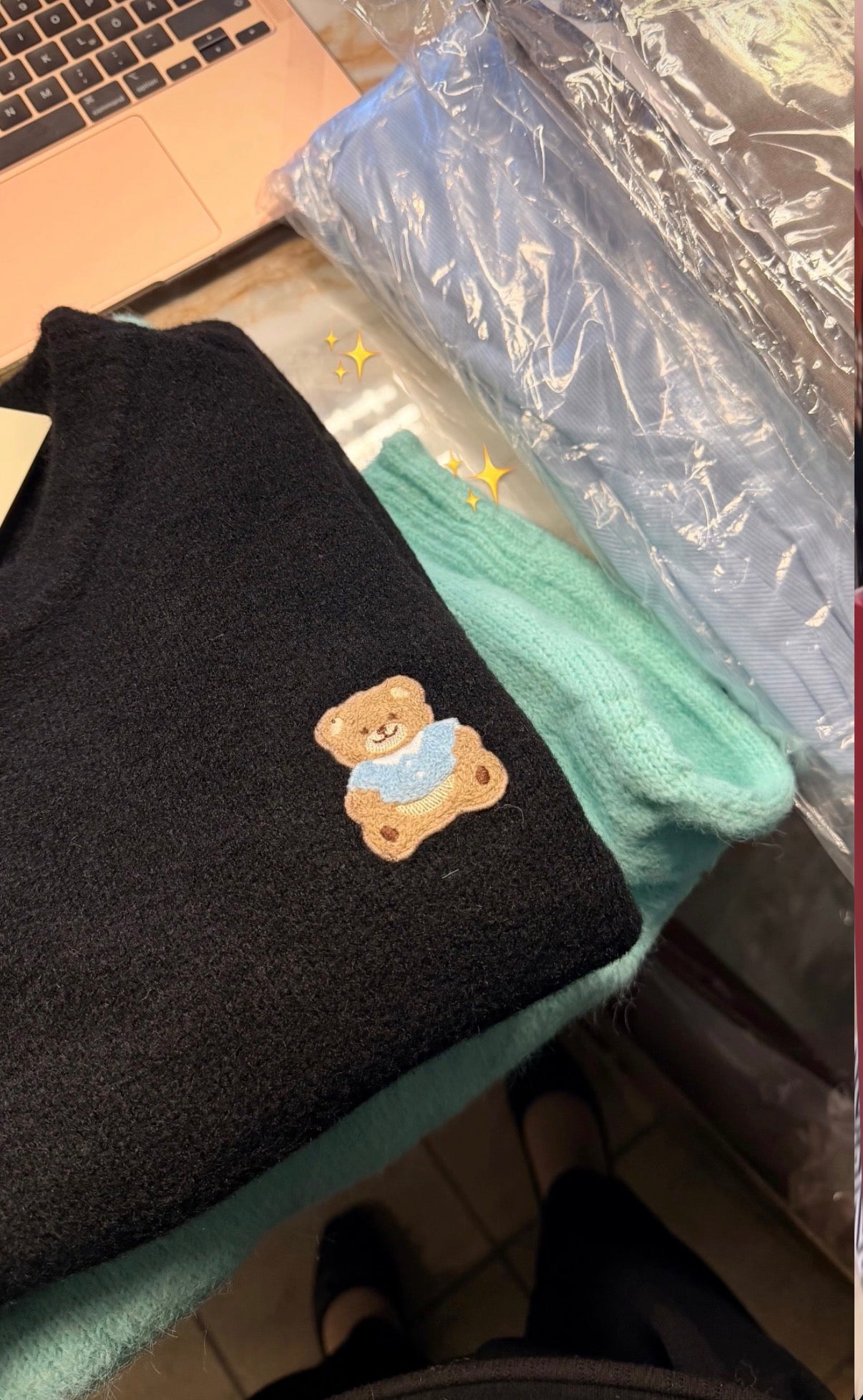 Sweater „Teddy Love“ – Schwarz