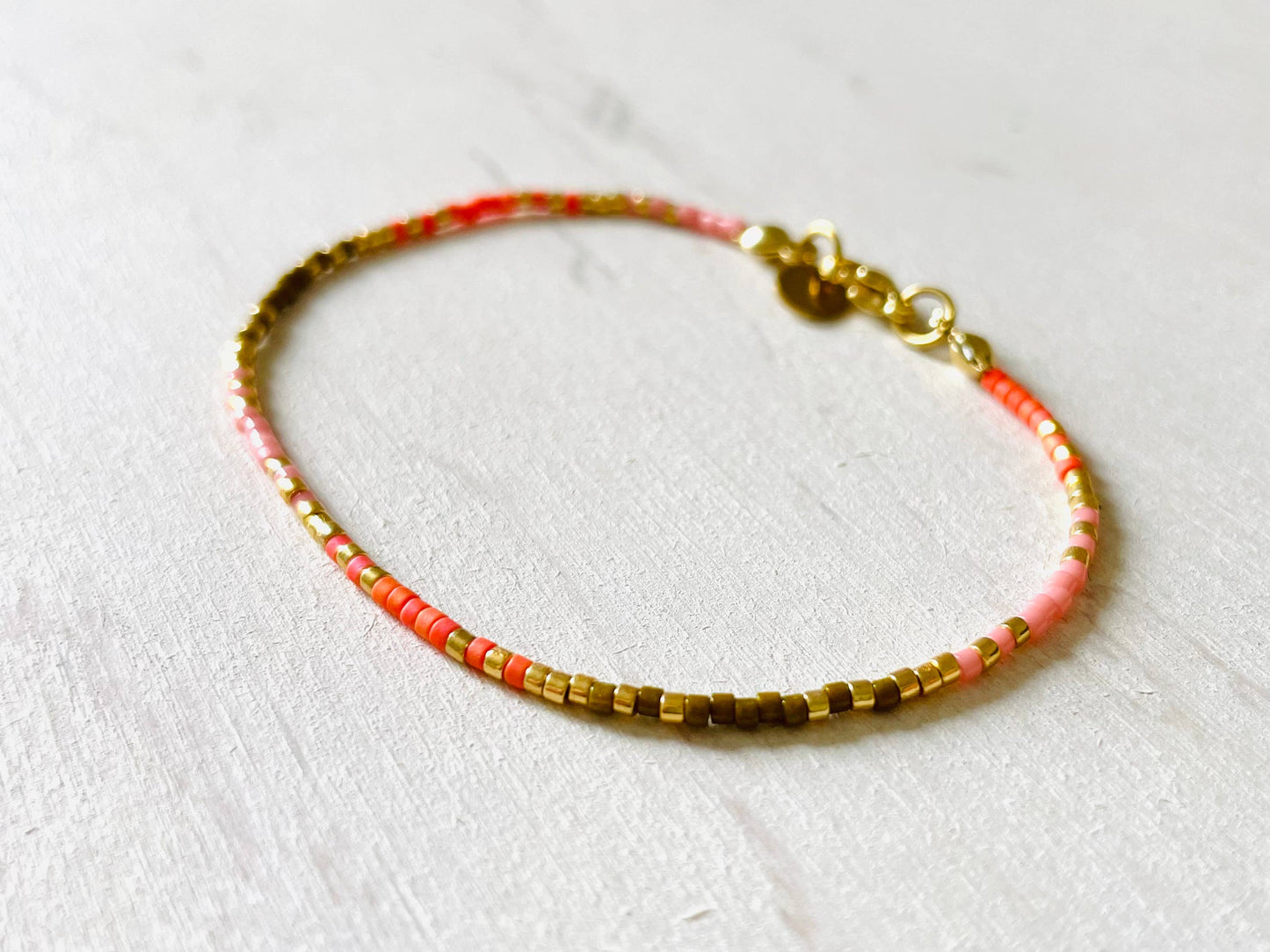 Damenschmuck: Miyuki-Perlen-Armband aus Edelstahl N005