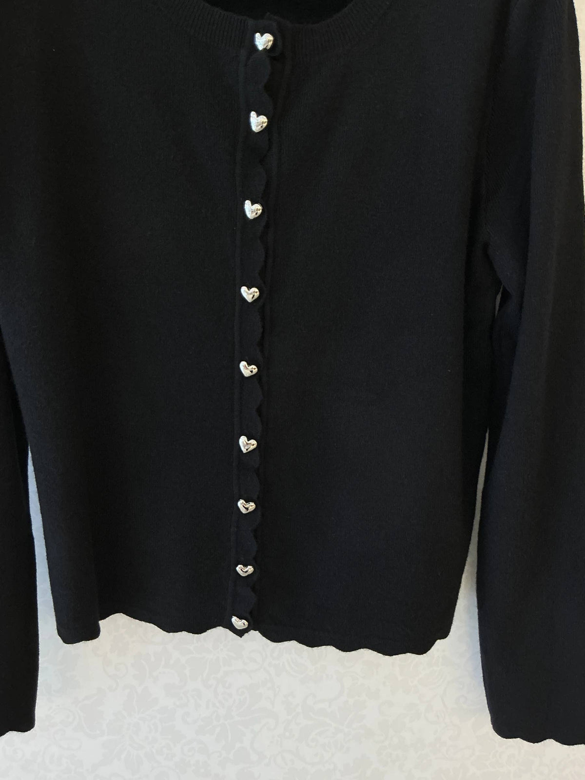 Cardigan mit herzförmigen Knöpfen [10593]