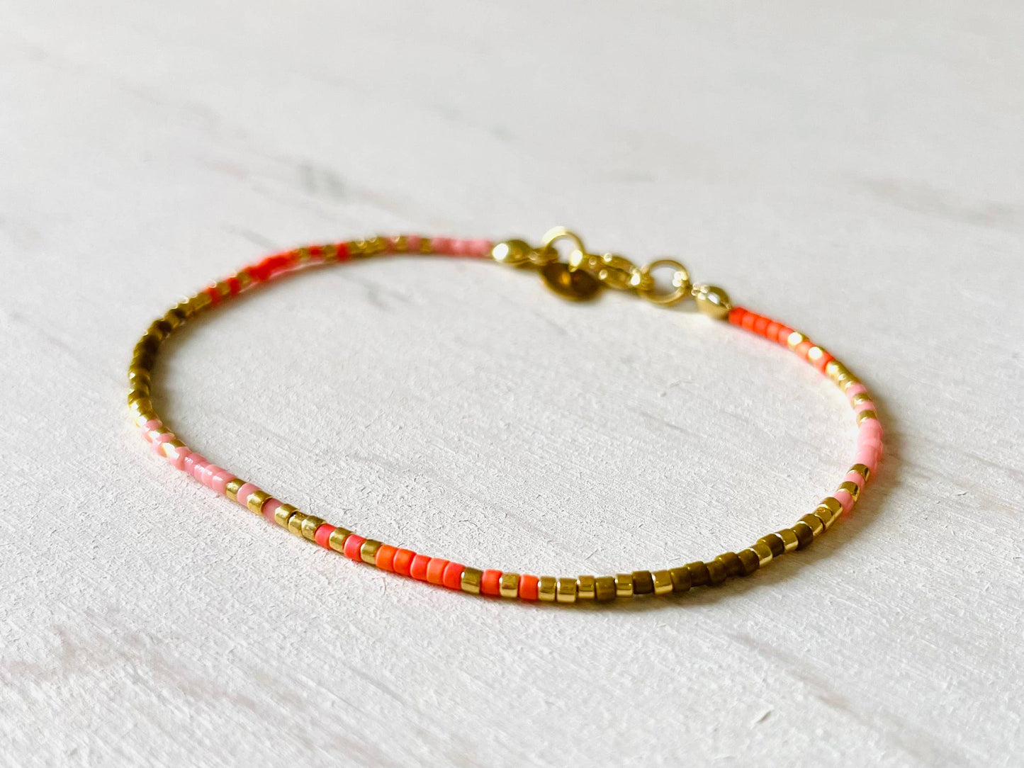 Damenschmuck: Miyuki-Perlen-Armband aus Edelstahl N005