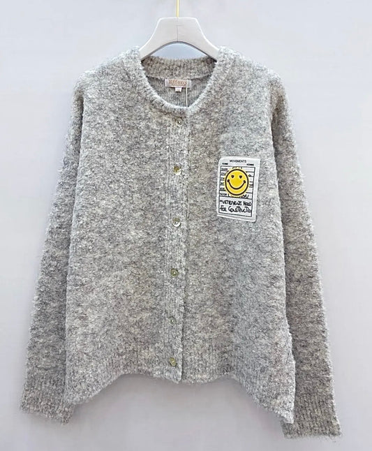 Strickjacke mit Smiley-Patch – Grau | S–L