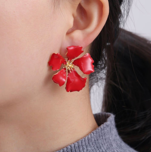 Statement-Blumen Ohrstecker aus Edelstahl