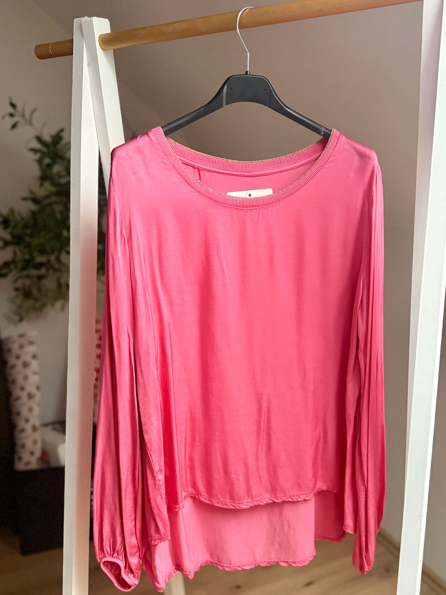 Feines Longsleeve aus Viskose mit Glanzbündchen – Made in Italy | Pink