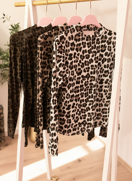 Leopard Print Longsleeve aus Viskose & Kaschmir – Made in Italy