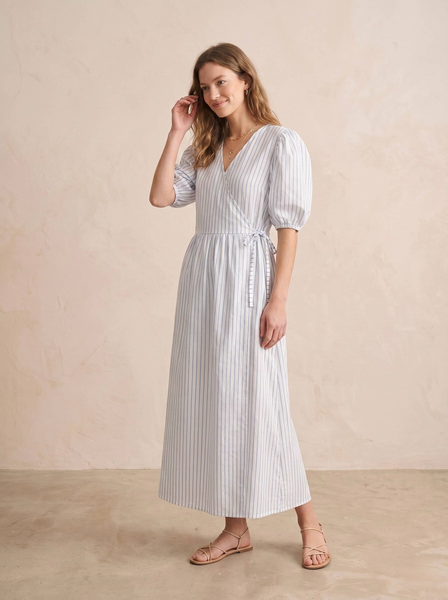 Gestreiftes Wickelkleid aus Baumwolle PR2628-1