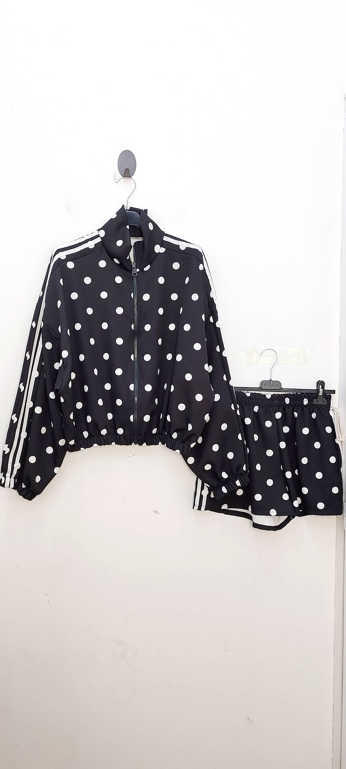 Damen-Set mit Polka Dots sportlich-chic, gepunktet, mehrfarbig