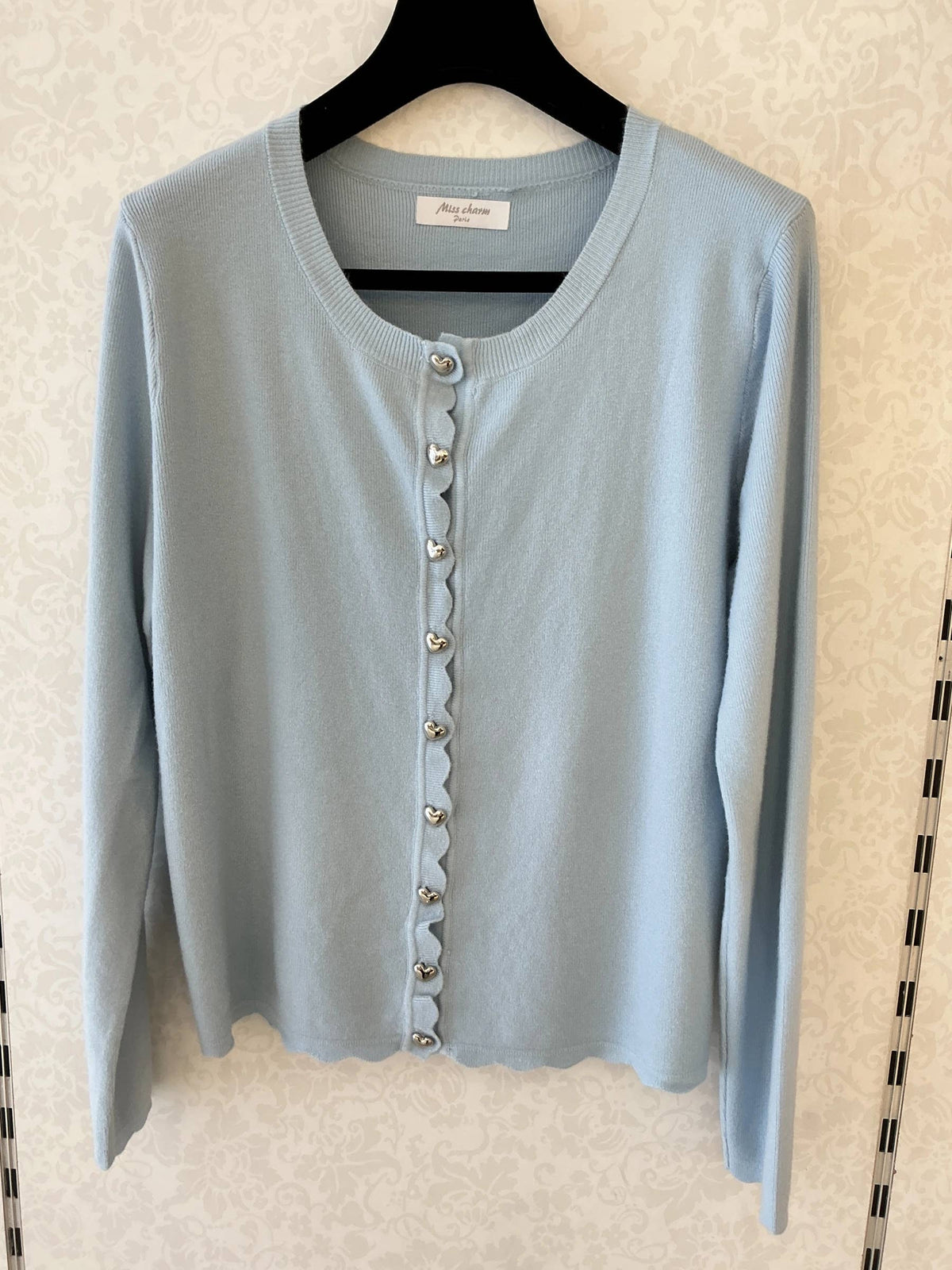 Cardigan mit herzförmigen Knöpfen [10593]