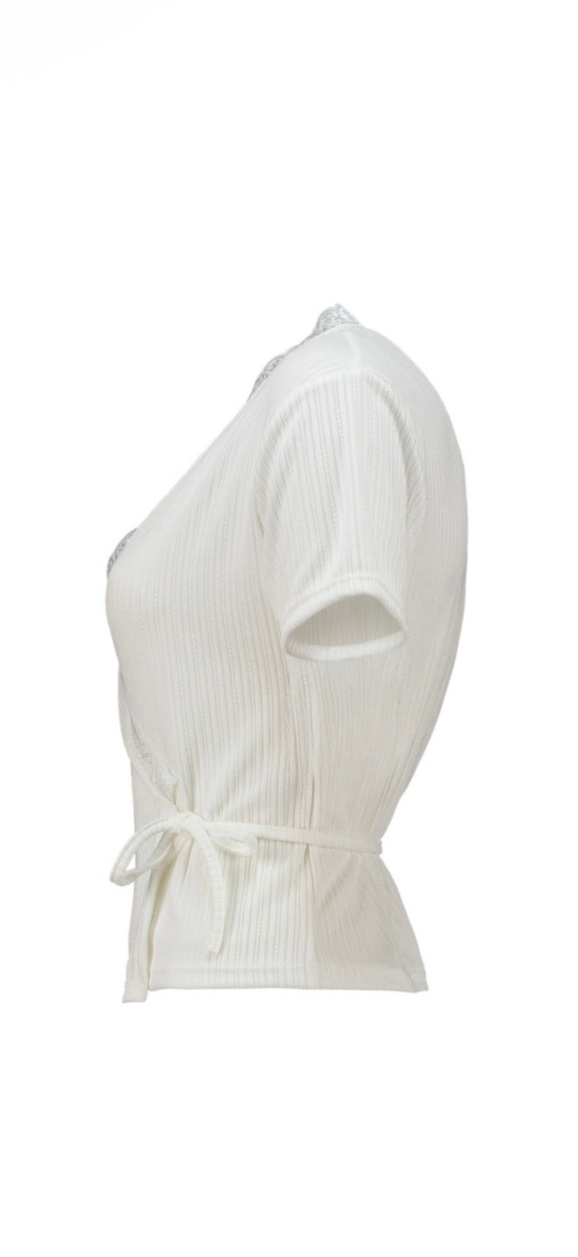 Geripptes T-Shirt mit Spitze & V-Ausschnitt