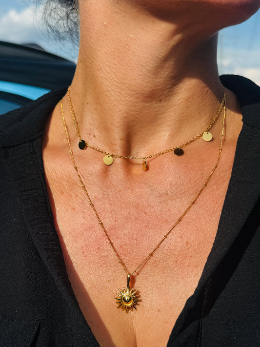 Everyday Essential – Feine Kette mit Mini-Anhängern (vergoldet)