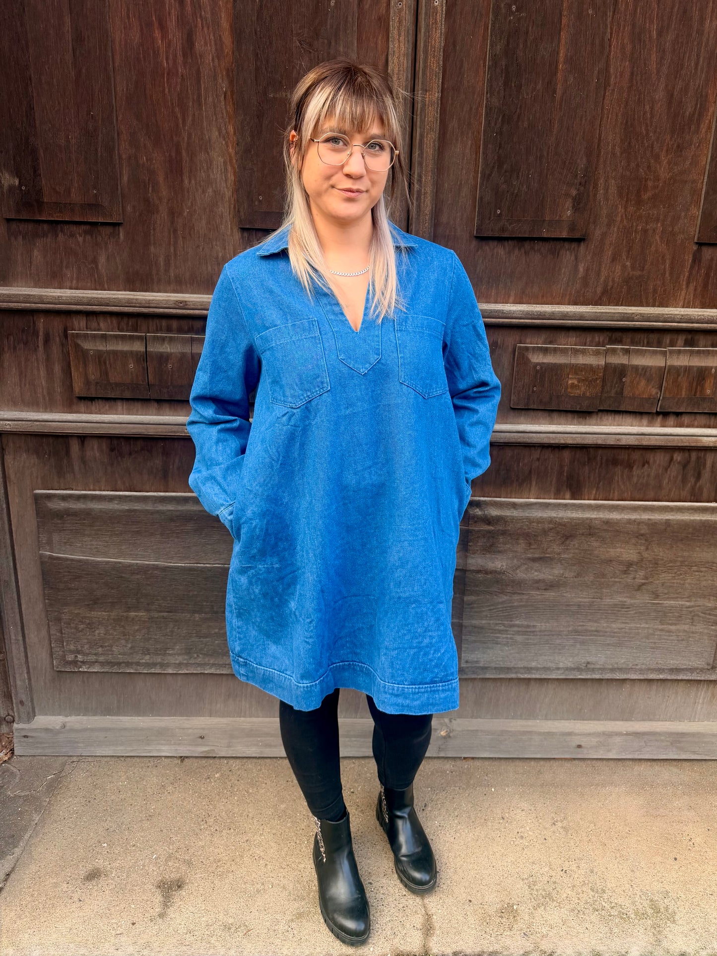 Jeansoptik-Kleid Blau – Damenkleid mit lockerem Schnitt (One Size)
