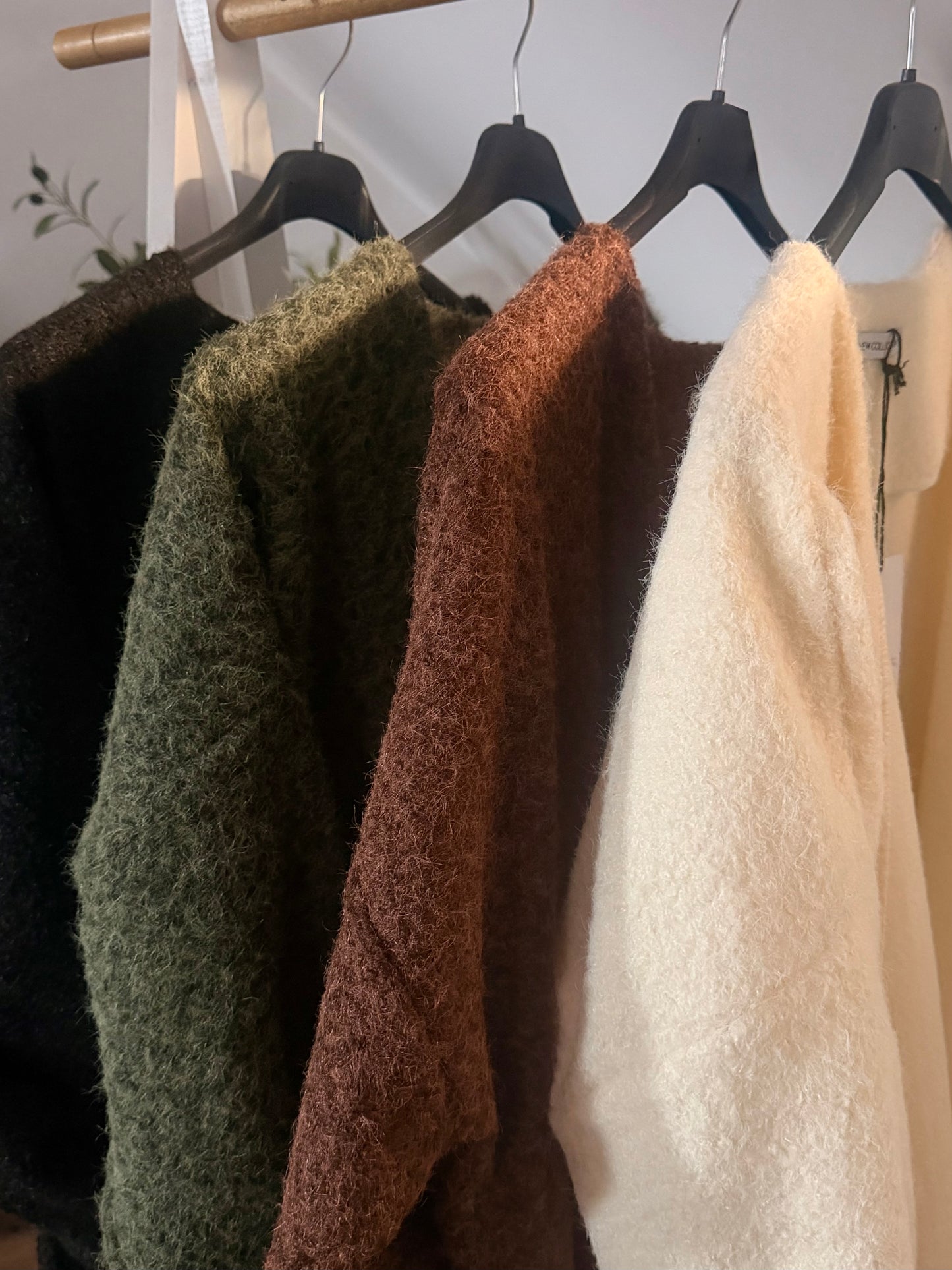 Oversized Mantel in Trendfarben | Cardigan