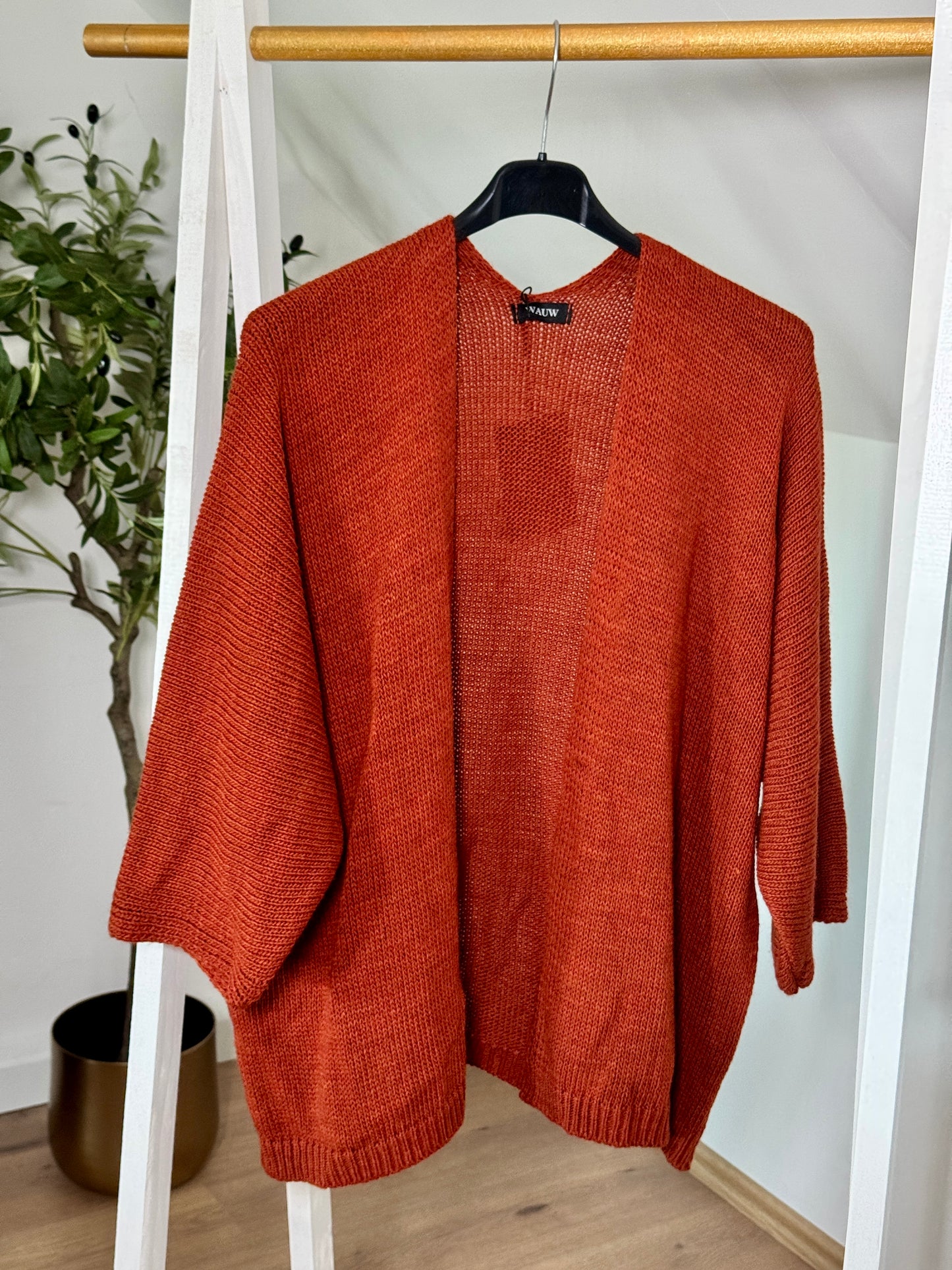 Lockere Strick-Cardigan in Rostrot – Offene Front