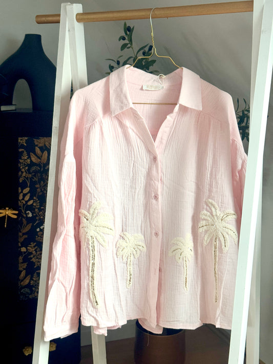 Oversize Musselin-Hemd “Tropical Breeze” mit Palmen-Stickerei - rosa