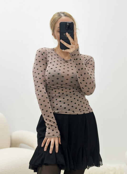 Gepunktetes Longsleeve – Slim Fit Shirt mit Punkten