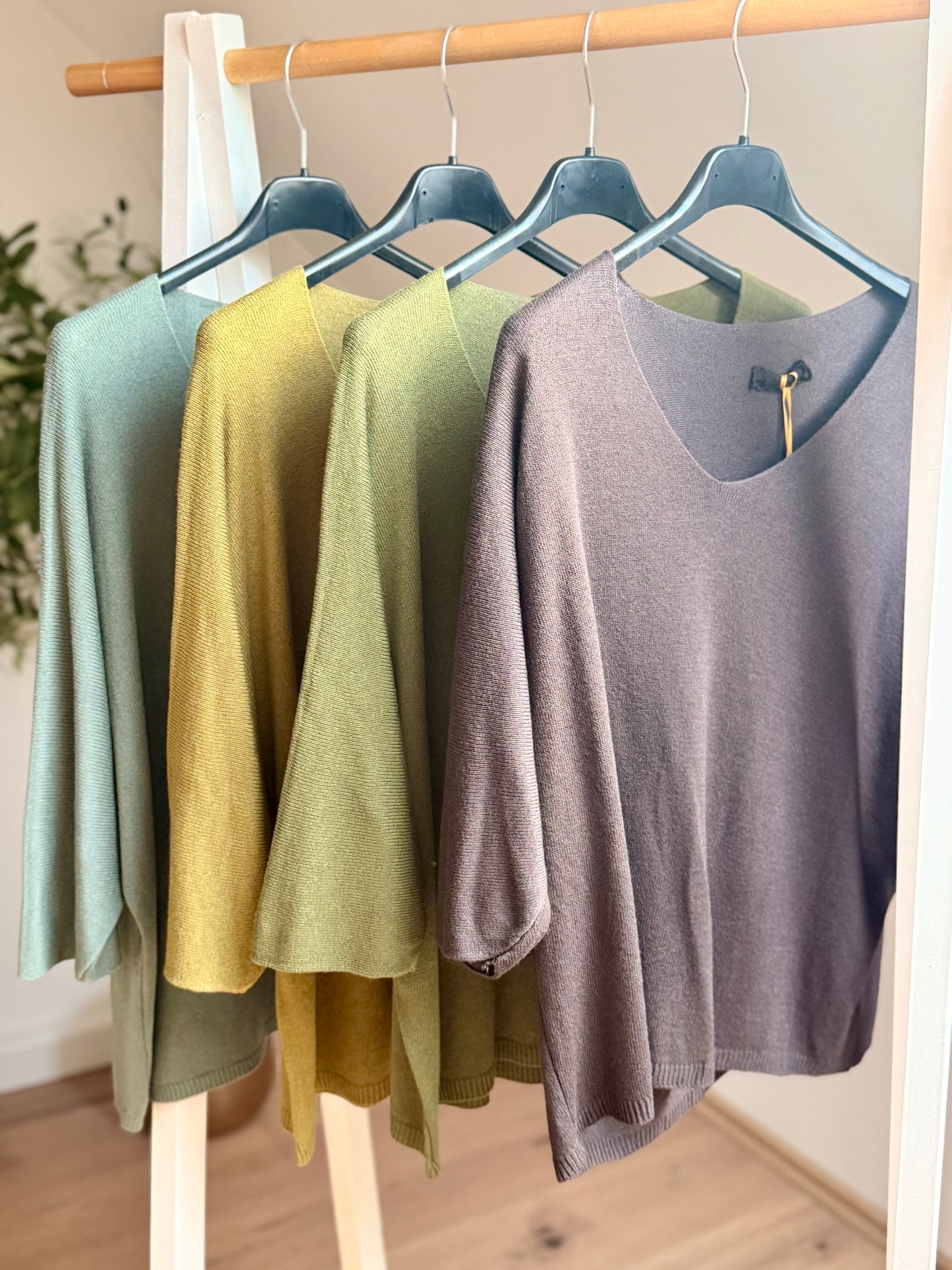 Feinstrickpullover in wunderschönen Farben