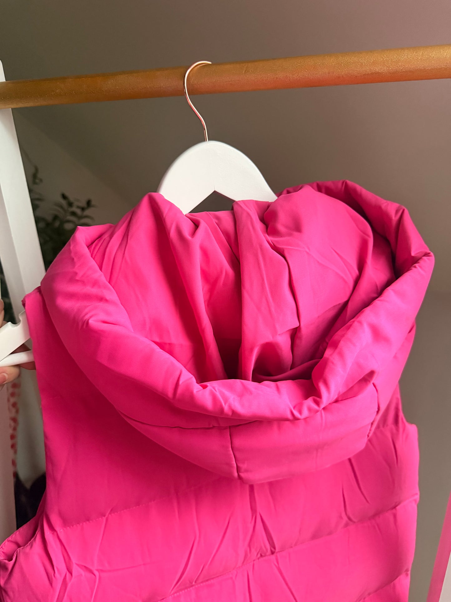 Steppweste mit Kapuze & Reißverschluss – Pink | Sporty Chic Damenweste