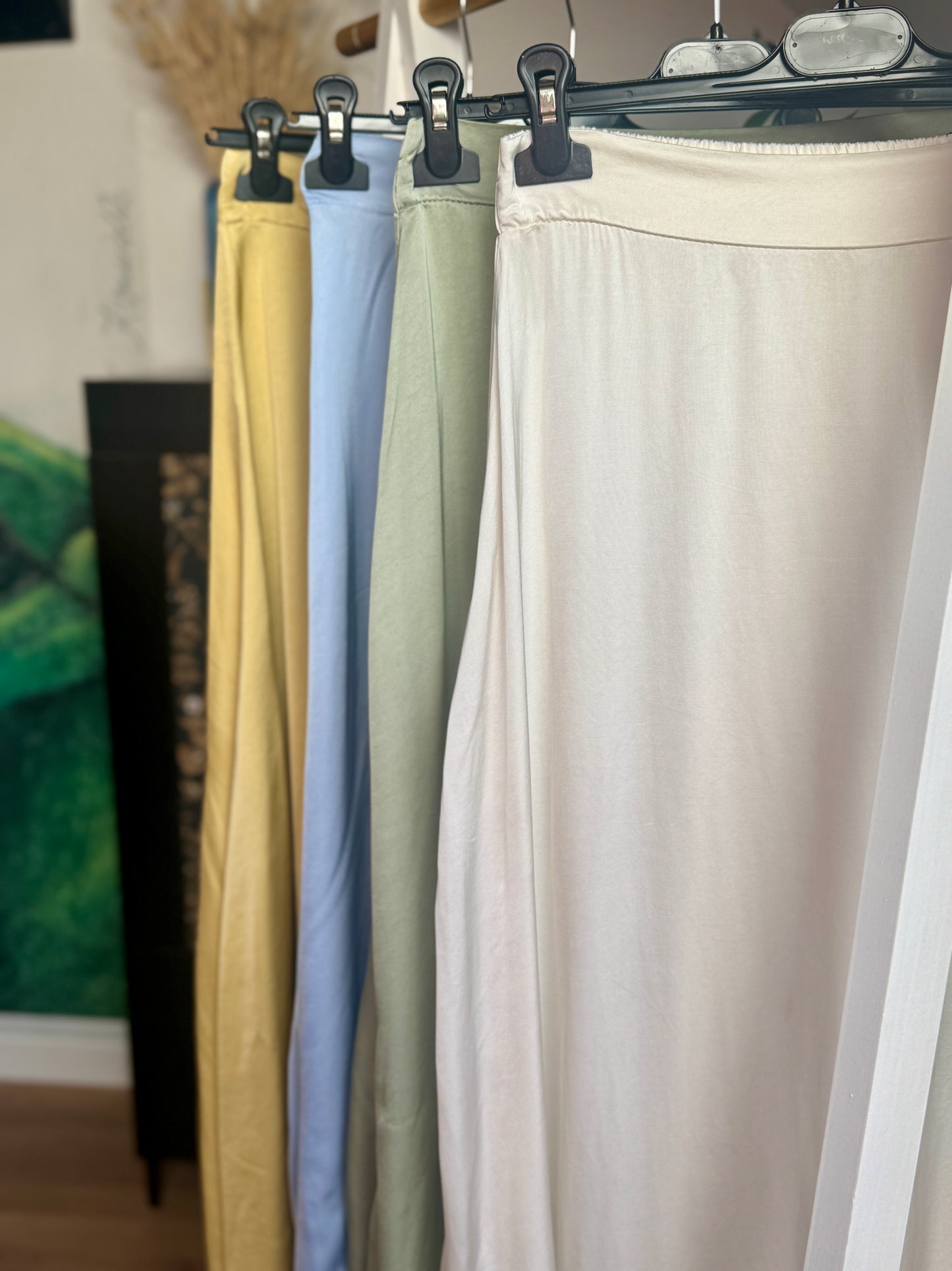 Fließender Satinrock in Pastellfarben | Eleganter Maxirock für Sommer & Frühling