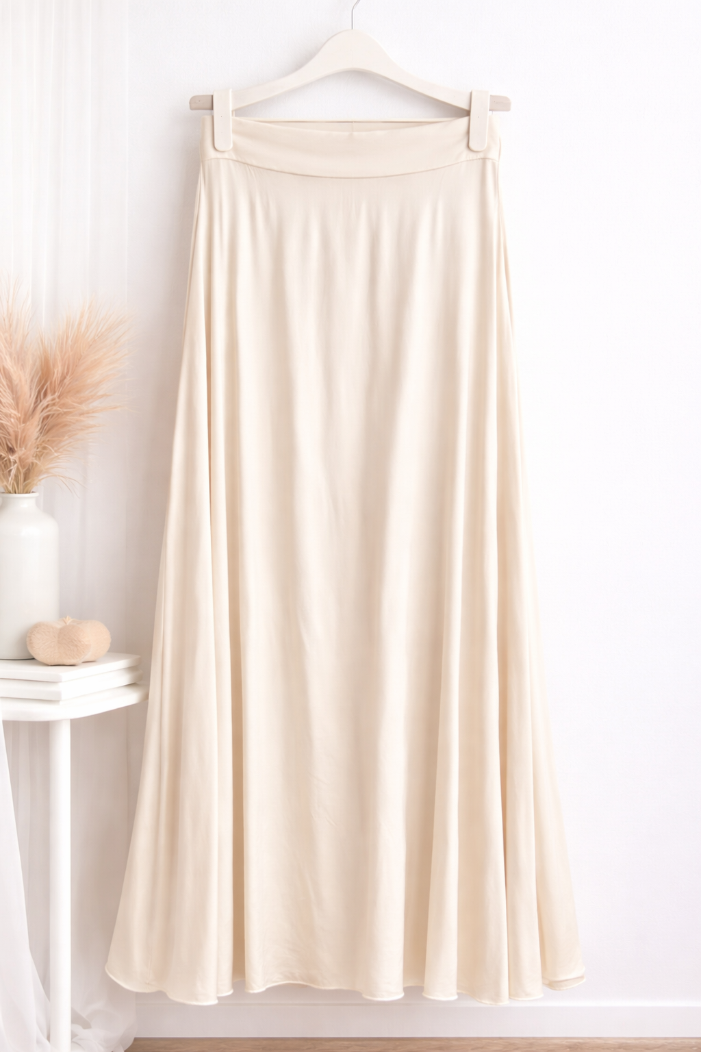 Soft Flow Rock – Aesthetic Skirt
