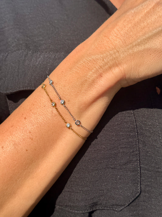 Zirkonia Sparkle – Filigranes Armband mit Ziersteinen (vergoldet oder silber)