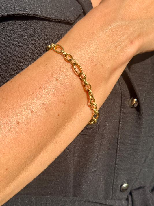 Fashion Show Armband – Mattes Gliederarmband, 18K Vergoldet