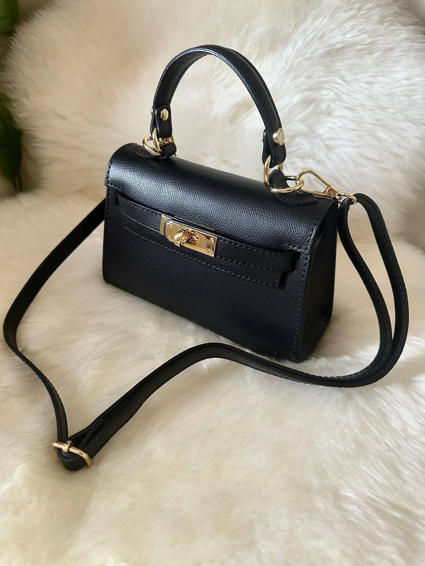 MINI K - Handtasche aus echtem Leder