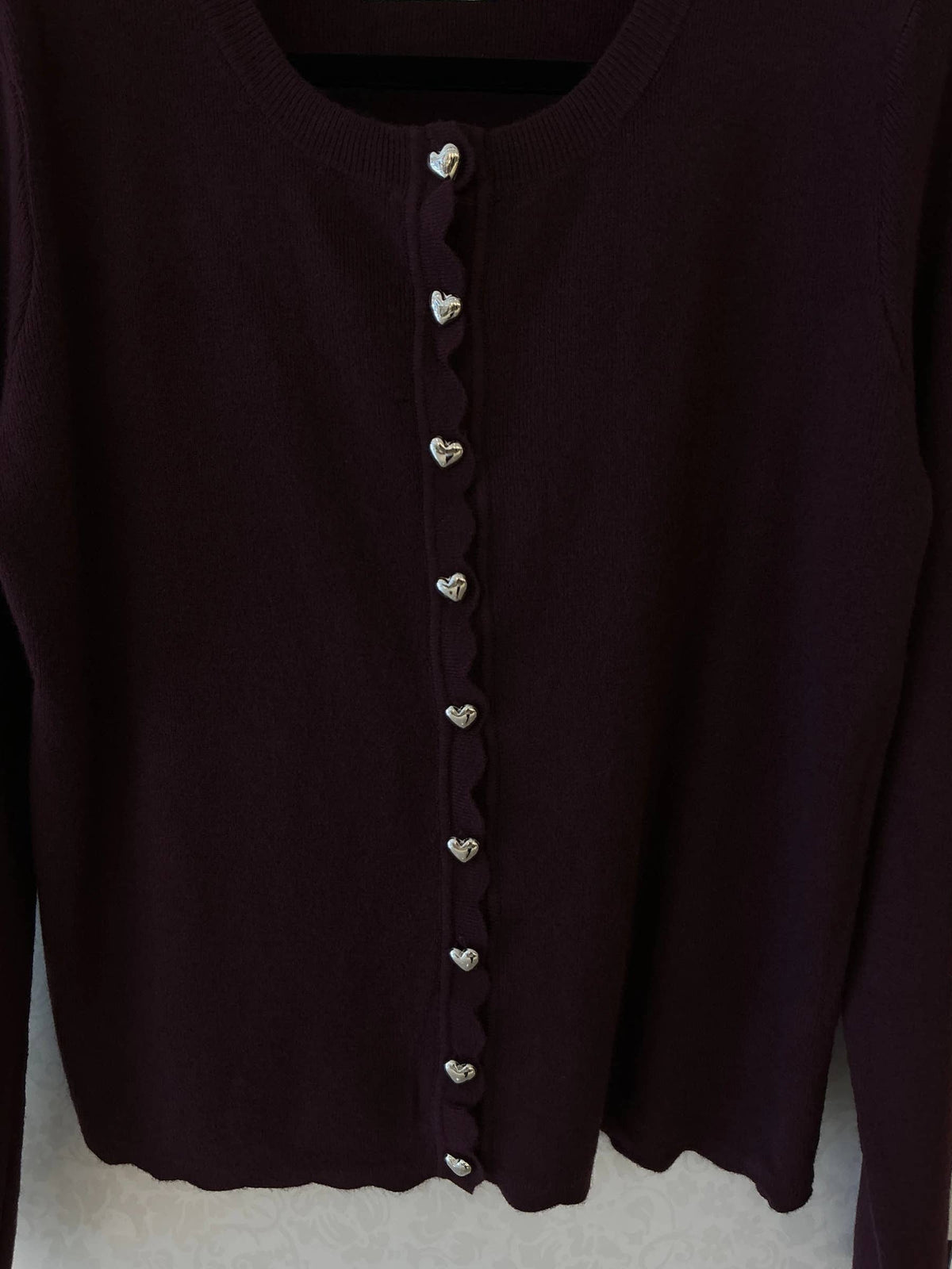 Cardigan mit herzförmigen Knöpfen [10593]