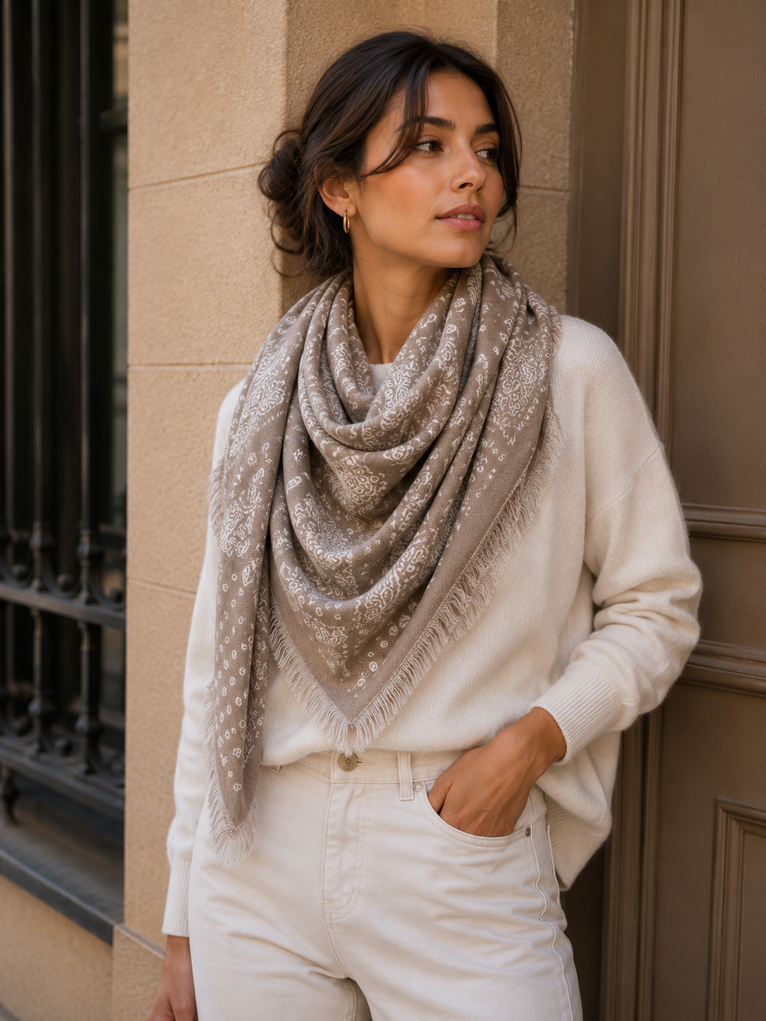 D2026-200 Dickes Dreieck 2-in-1 - Paisley