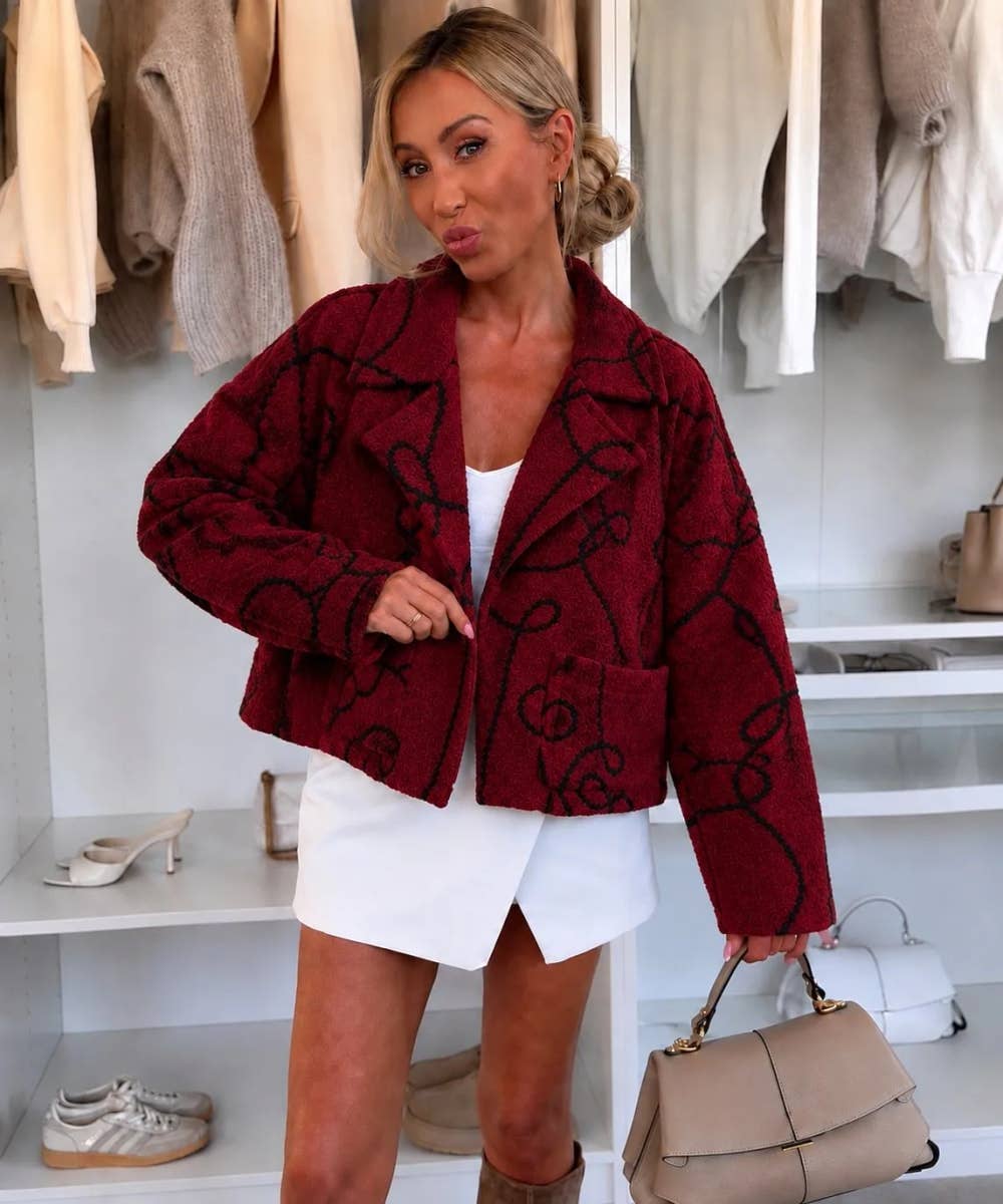 Teddyjacke mit grafischem Muster