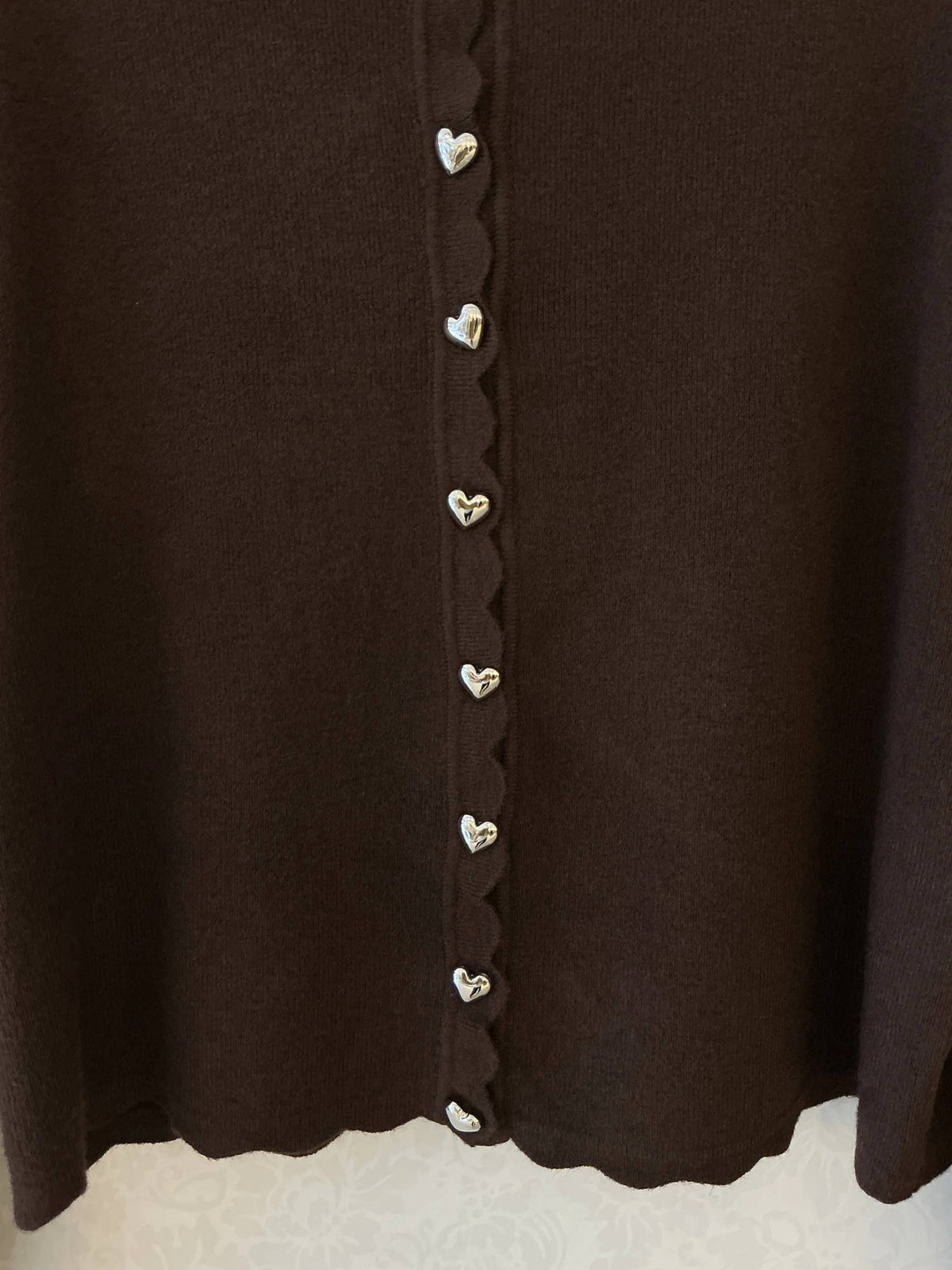 Cardigan mit herzförmigen Knöpfen [10593]