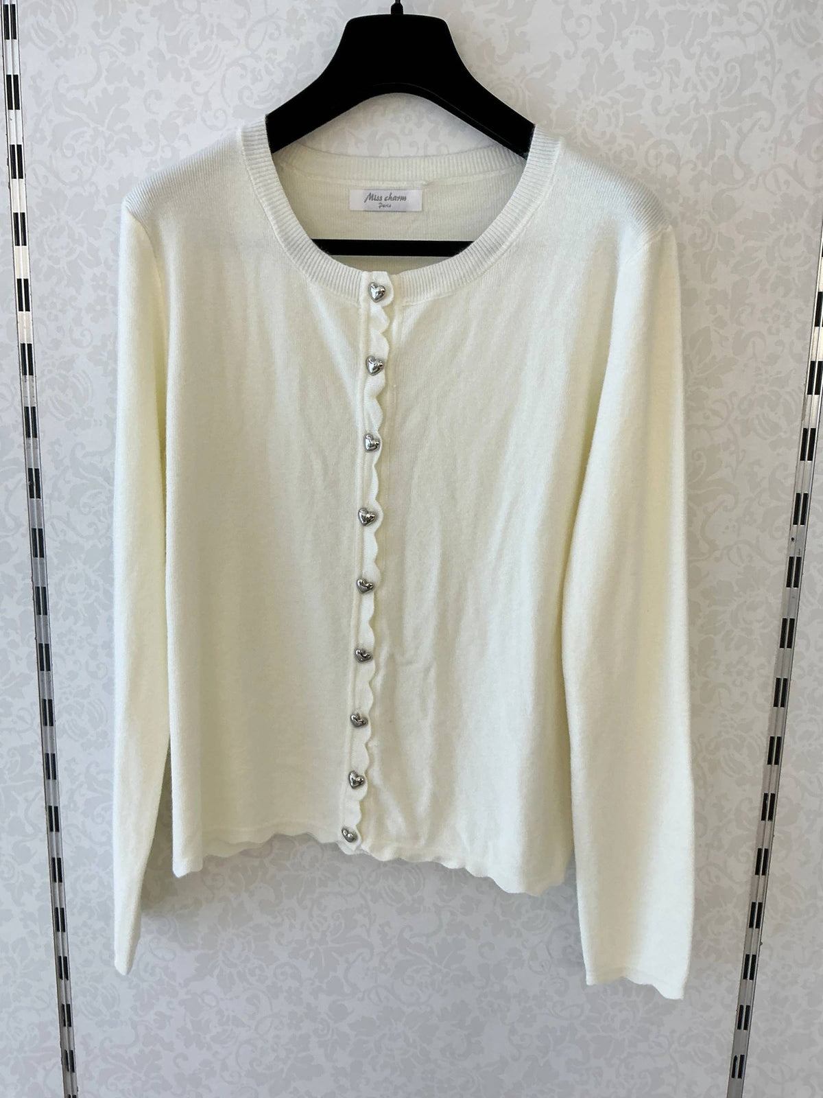 Cardigan mit herzförmigen Knöpfen [10593]