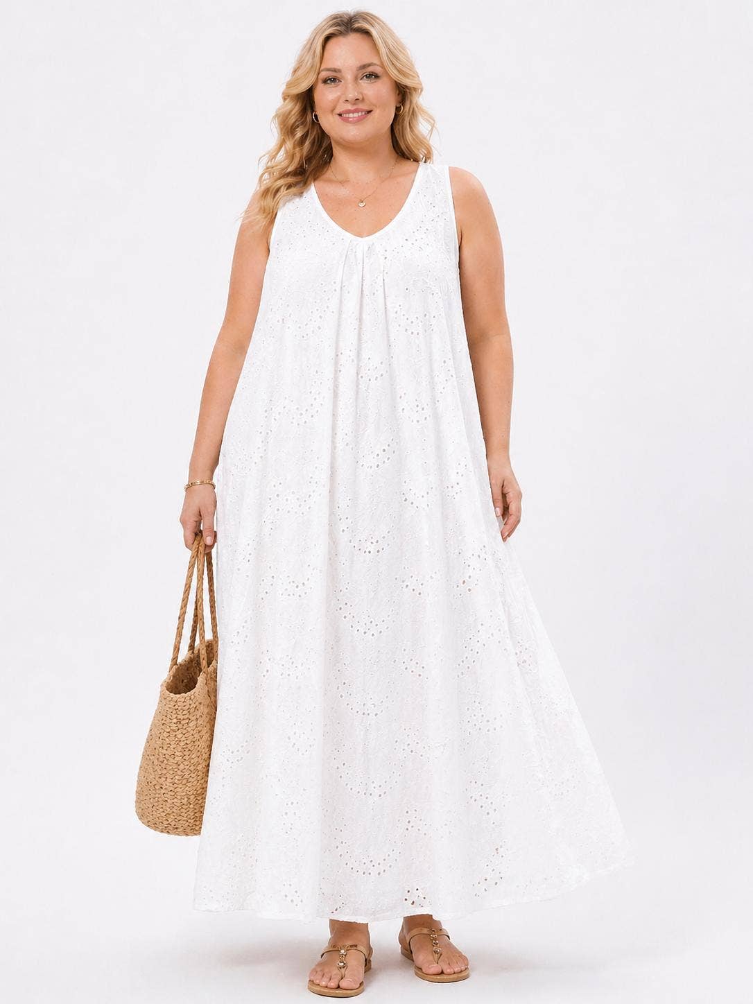 Langes besticktes Baumwollkleid im ausgestellten Schnitt 9037
